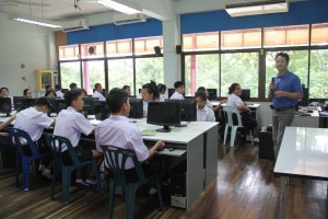  ส่งเสริมความรู้ด้านการเลี้ยงโคนมในสถานศึกษา (โรงเรียนมวกเหล็กวิทยา)