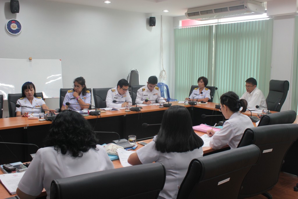 สำนักงาน อ.ส.ค. ภาคเหนือตอนบน จัดอบรมการตรวจประเมินคุณภาพภายใน (Internal Quality Audit : IQA) ให้กับพนักงาน อ.ส.ค. ภาคเหนือตอนบน เพื่อเป็นการทบทวนให้ความรู้แก่ผู้บริหารและพนักงาน เมื่อวันที่ 5-6 สิงหาคม 2558 โดยวิทยากรจากสำนักรับรองระบบคุณภาพ (สรร.) ณ สำนักงาน อ.ส.ค. ภาคเหนือตอนบน  อ.ส.ค. 